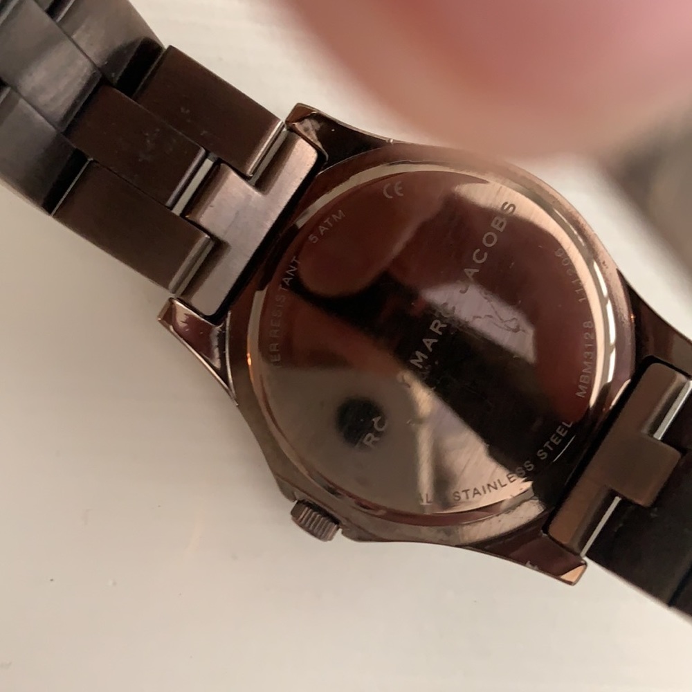 Marc Jacobs Watch - Picture 2 of 5